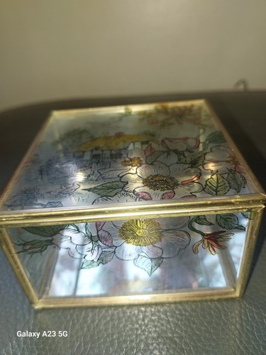 Vintage decorative glass and - vintage,