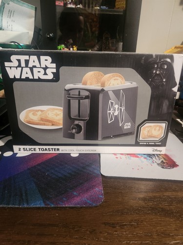 Nib star wars - slice, toaster