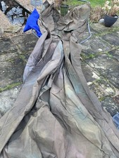 LASTOLITE CURTAIN BACKGROUND