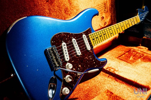 Fender custom shop team built - fender,