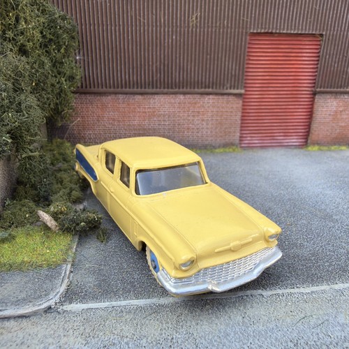 Dinky toys studebaker - toys,