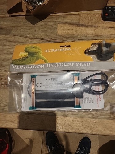 Vivarium heat mat 96x150mm - 96x150mm, new