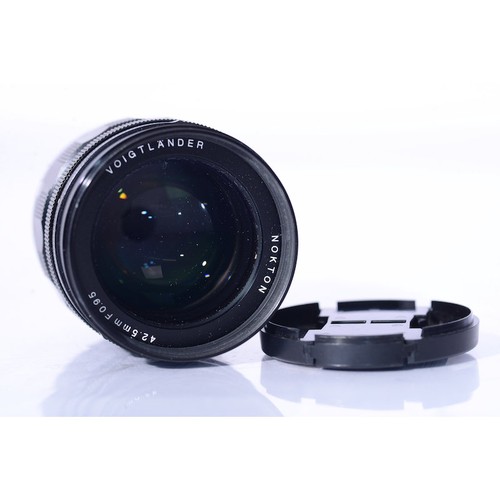 Voigtlander nokton 42mm 95 - voigtlander, f/0.95