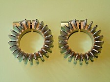 TRIUMPH 3TA 5TA T90 T100 FINNED EXHAUST CLAMPS E4947 70-4947 E4947 UK MADE