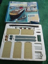 Vintage ROVEX  MINIC SHIPS  Ocean Terminal Set - Queen Mary 1:1200 Diecast By Ho