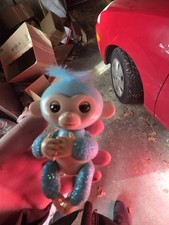 WowWee FINGERLINGS Glitter