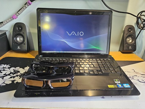 Sony vaio vpcf2 core - 16",