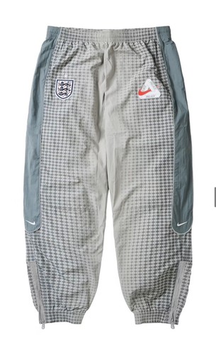 Palace england track - x,