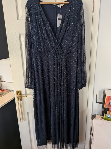 Bnwt beautiful beaded and - beaded,