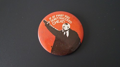 Vintage tin badge - vintage, 1970s