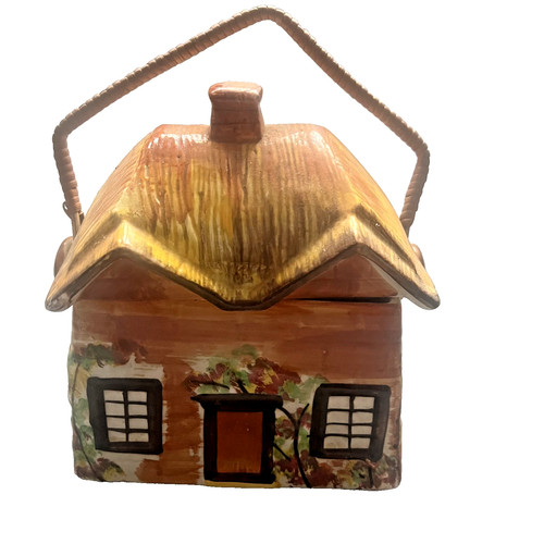Cottage ware biscuit cookie - cottage,