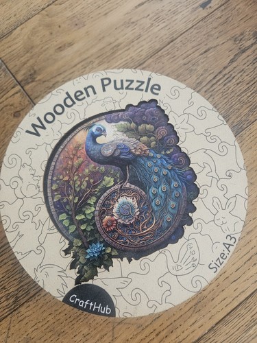 Round peacock wooden jigsaw - round,