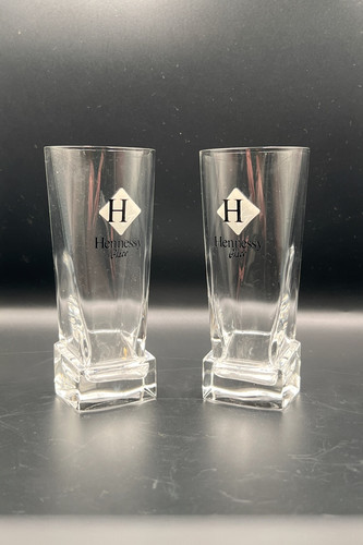 Hennessy cognac pair - cognac, of