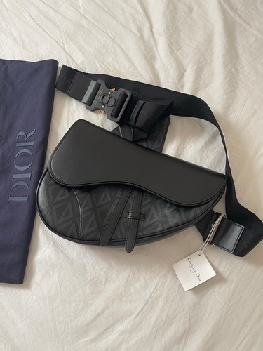 Dior leather saddle bag - ,