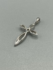14K White Gold Celtic Cross Twisted Knot Pendant