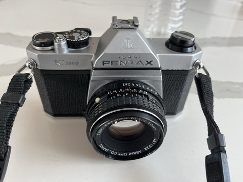 Pentax k1000 35mm - film, slr