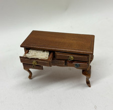 12th scale dolls house - scale,