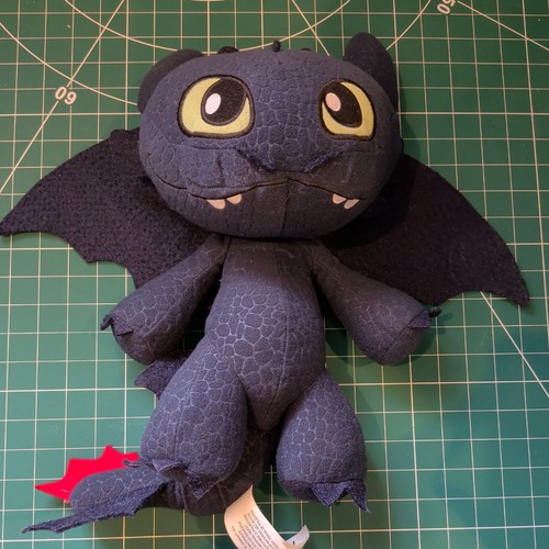 2012 toothless plush talking - toothless,
