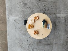 TOYOTA AVENSIS 1.6 DIESEL D4D 2018 FUEL PUMP SENDER UNIT 77020-05150