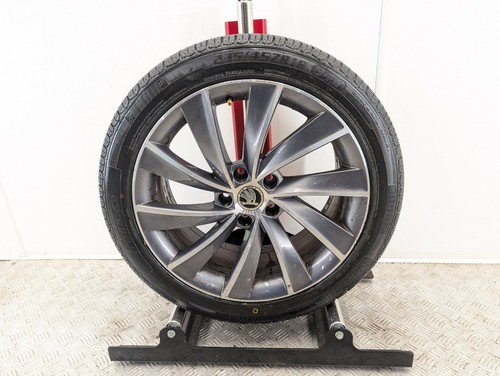 Skoda superb mk3 alloy - 3v,
