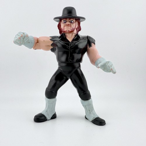 Undertaker wwf hasbro - undertaker,