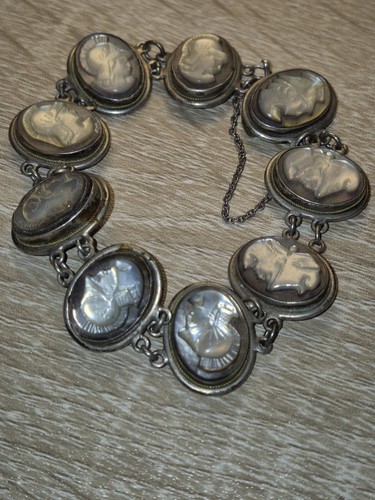 Vintage cameo bracelet - cameo,