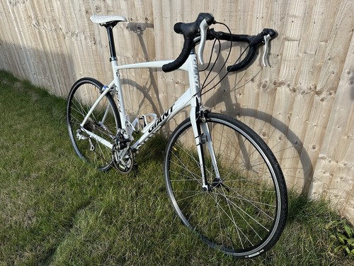 Giant defy road - defy,