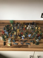 Vintage Mixed Plastic Toy Soldiers Cowboys Indians Army War Nautical Bundle