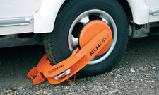 Purpleline Nemesis Wheel Clamp Suitable for Boats, Caravans & Cars 