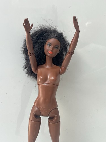Made move fully poseable - to,