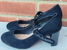 Tu Woman, Black Block Heels