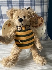 Vintage 1997 Heartfelt Collectibles Bernadette Bee Jointed Teddy Bear - 10” tall