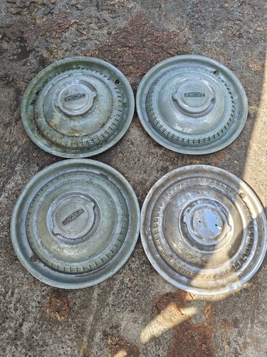 Jaguar mk2 classic wheel trims - mk2,