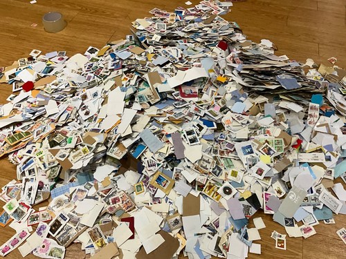 World stamps paper kiloware - world,