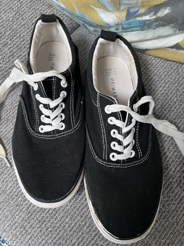Primark canvas shoes used size - used,