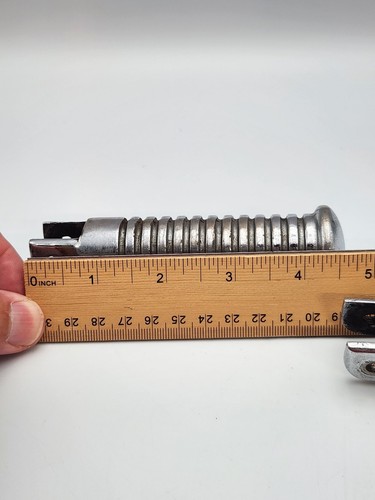 Chrome ribbed foot pegs - 2x,