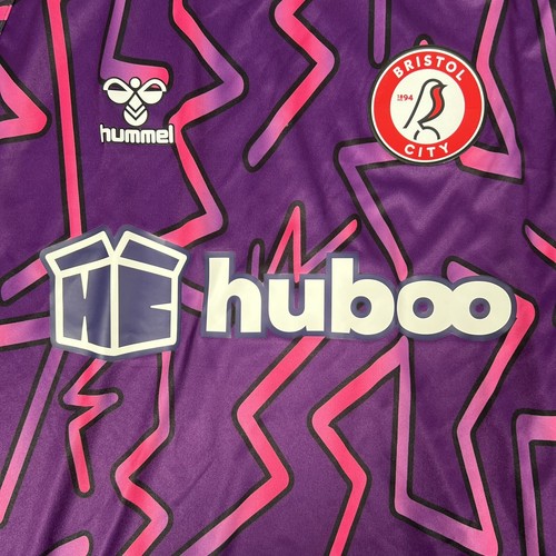 Bristol city football shirt - bristol,