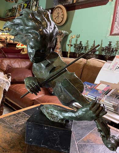 Pure bronze hot cast sculpture - hot,
