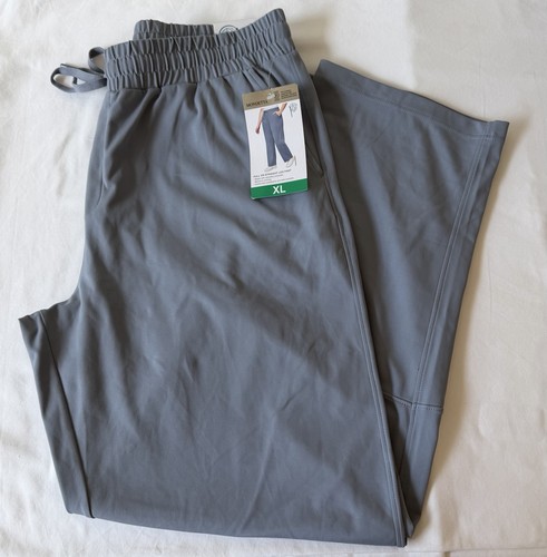 Nwt mondetta gray pull - gray,