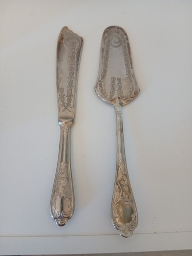 Vintage silver plated cake - silver,