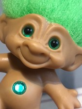 VINTAGE - ACE NOVELTY - TREASURE TROLL - With GREEN GEM & GREEN HAIR