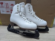 White Graf 500 Figure Ice
