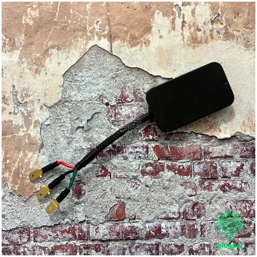 Voltage stabiliser solid - solid, state