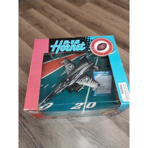 Nfl raider hornet limited - f-18,