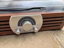 Retro Vinyl Record Player