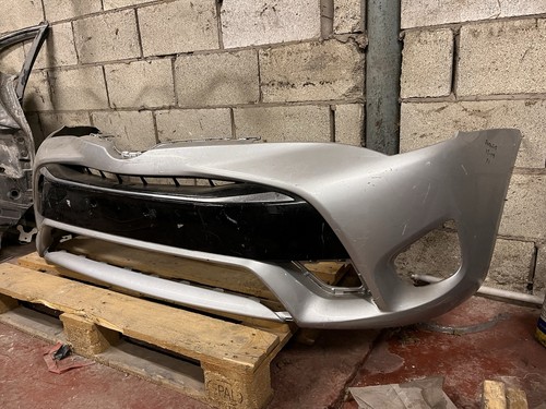 Toyota avensis front bumper - avensis,