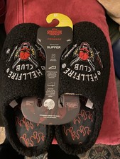 Stranger Things Hellfire Club Size  9/10 Memory Foam Men’s Slippers