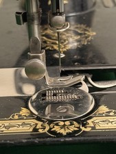 1920's Singer 128k Sewing Machine Needle Plate cover Simanco 8323