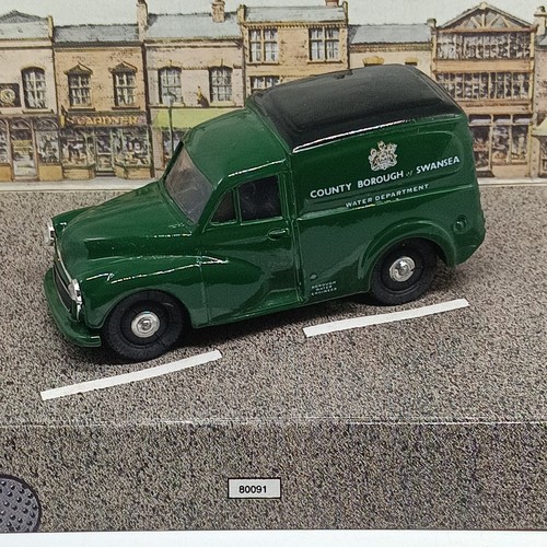 Corgi classic models morris - classic,