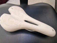 Specialized Lithia Body Geometry Women's Bicycle Saddle 155mm Width